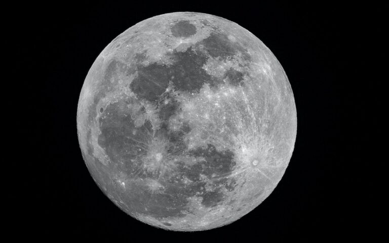 Luna de Esturion la ultima superluna del ano que se podra ver en Estados Unidos y Mexico 768x481 1