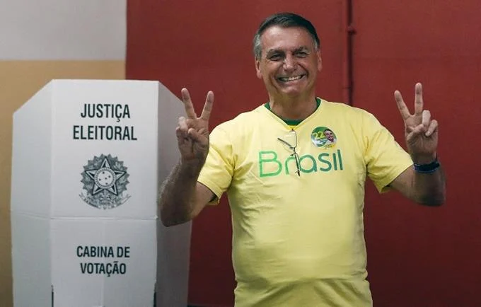 elecciones de brasil bolsonaro vota y dice que espera salir victorioso en la segunda vuelta