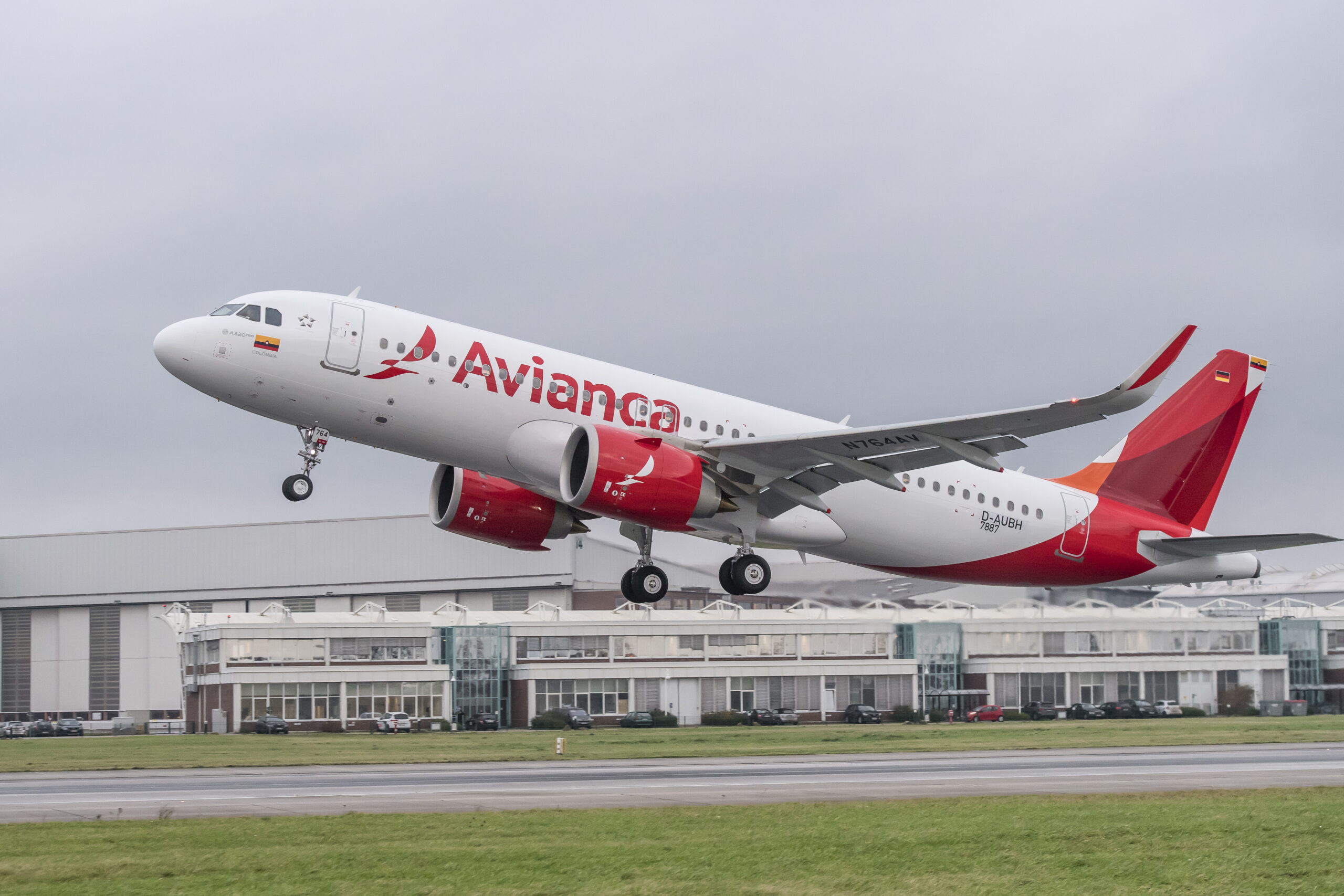 Avianca A320neo scaled 1