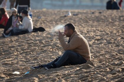 Fumar en la playa